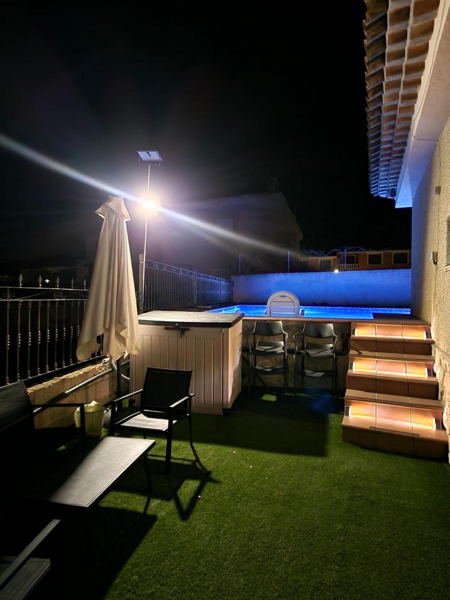 Villa Los Dulces-Piscina Privada 莱图尔 外观 照片