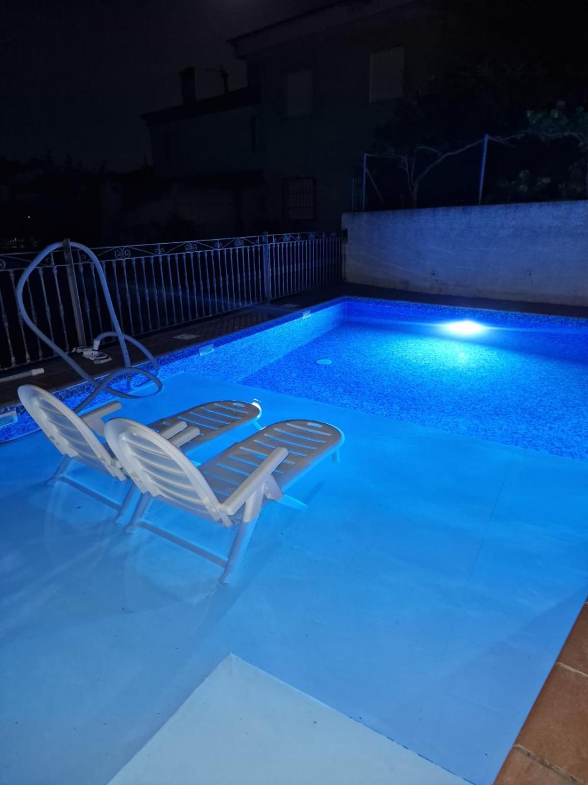 Villa Los Dulces-Piscina Privada 莱图尔 外观 照片